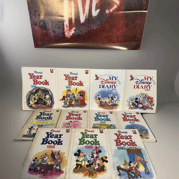 Disney's Year Book Hard Cover 1984-1990, 92 & 98 Yearbook. 89 & 94 Disneys Diary - Picture 1 of 5